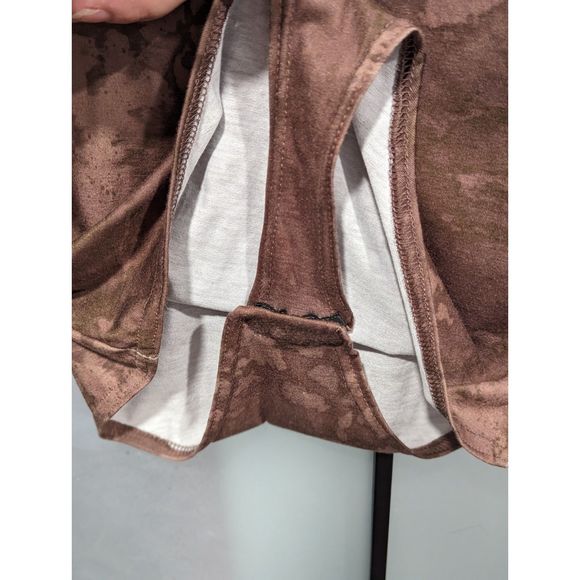 PrettyLittleThing| Dead End Brown Tie Dye Bodysuit Size 4 - Picture 2 of 4